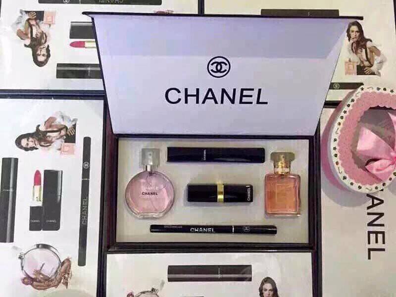 Bộ nước hoa mini Chanel 5 chai chính hãng từ Pháp