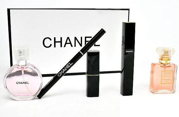 Bộ mỹ phẩm Chanel